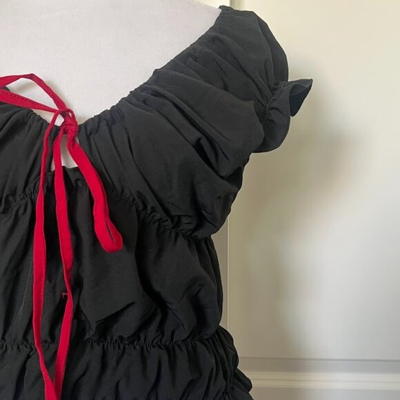 Unbranded Black Red Front Tie V-Neck Short Sleeve Crop Top Shirt Size Small - Picture 3 of 5